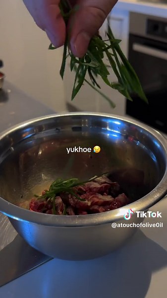 Delicious Yukhoe Bibimbap Recipe