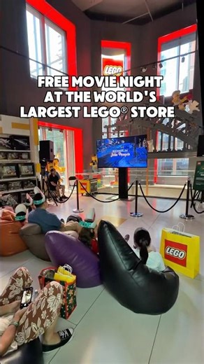 FREE LEGO® Movie Nights at World’s Largest LEGO® Stores for LEGO® VIP Members