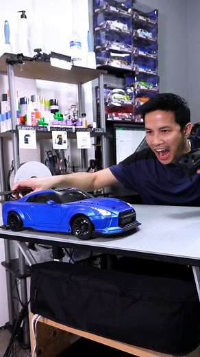 887K views · 24K reactions | Hype You Up for the Next RC Modify With This GTR #fastandfurious #rccar #airsuspension #drift #drifting #rmx #mst #steeringwheel | DarkDragonWing | Facebook