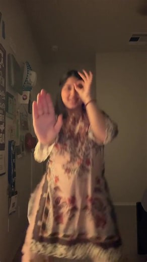 Learn Exciting Bollywood Dances Online