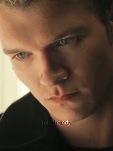 Insuperables - - - #hollanov #shanehollander #ilyarozanov #heatedrivalry #masquerivales #hollanovedit