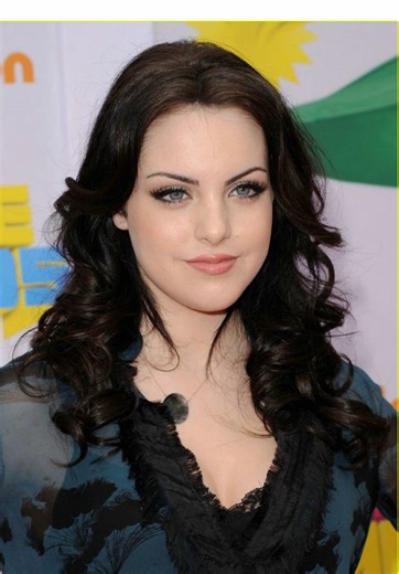 Never watched victorious but she was always the main character #elizabethgillies #jadewest #victorious #fyp