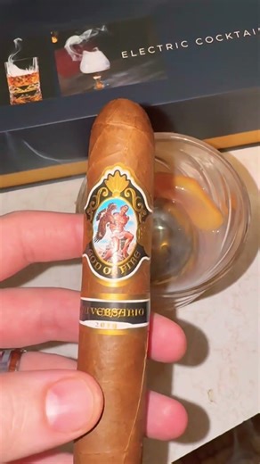 Prometheus “ God of Fire “ Aniversario￼ 2019 #jazz #cigars #smokeyeye #relatable #relaxing