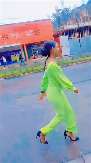 sol-solange🇷🇼 (@ndisoso1)’s videos with original sound - LYRICS
