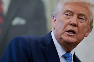 Trump dozed off in the Oval Office: the "fart" video was doctored