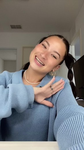 Makeup Application Tips with Compact Powder