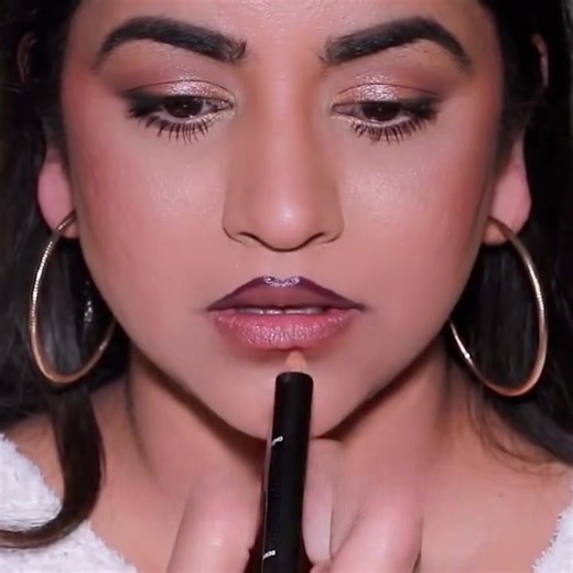 How to make your lips look bigger with these simple, easy steps!