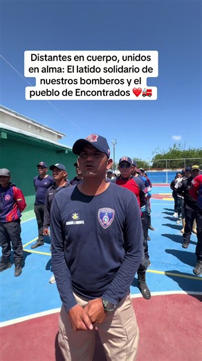 Bomberos y pueblo de Encontrados: solidaridad a distancia