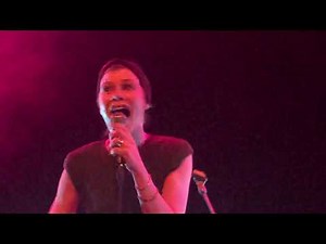 Trixie Whitley - Breathe you in my dreams, Live@L/V, Rotterdam 3/11/19