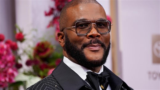 Airports across America have ‘plunged into chaos’ after democrats refuse to pass legislation