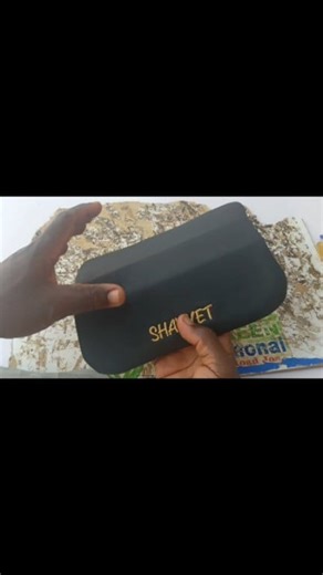 95 reactions · 16 shares | “Passing down the art ✨ Teaching my apprentice the process of making structured handbags – from foundation to finish. The future of craftsmanship is in good hands! ” #evergreenvocational #fblifestyle #bagmakingtutorial #bagmaking #bagmakingclass | Evergreen Vocational | Facebook