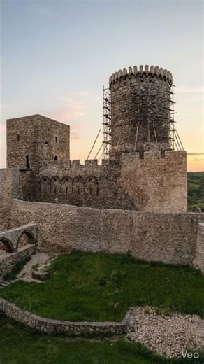 From Empty Land to Impenetrable Fortress: Medieval Construction