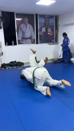 172K views · 4.1K reactions | De volta aos treinos na Academia Elite. Judo  | Kid Mc Oficial | Facebook