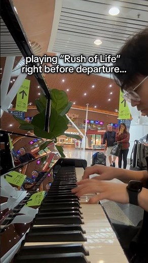 playing at the AIRPORT.. 🎹😱 #airport #piano #2026 #music #cover #rushoflife