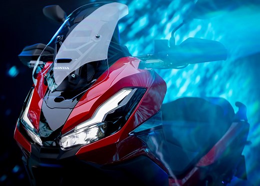 日本でも売らないかな？ ホンダ新型「ADV350」が欧州で登場！ 330ccATアドベンチャーが2025年モデルで装備を充実 - webオートバイ