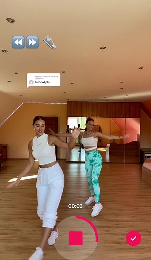 Replying to @.martina.amalia Save it for later!🫵🏼☁️#dancetutorial #slowmotion #jumptutorial #jumpstyle #supmmervibes #emojitutorial #easydance #easydancetutorial #dancechallenge #emojichallenge