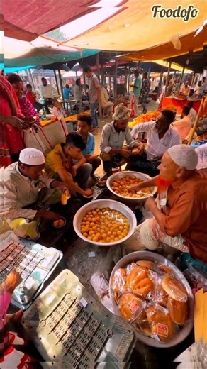 Elderly Uncle Selling Rosogolla With Bread for Only 30 Taka at the Local Market #shorts