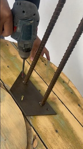 Making a table with Wooden Cable Reel Drum