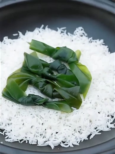 Funny Mukbang Moments: Hilarious Food Challenges