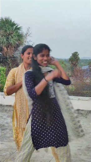 common common song dance with sister 🤣🤣