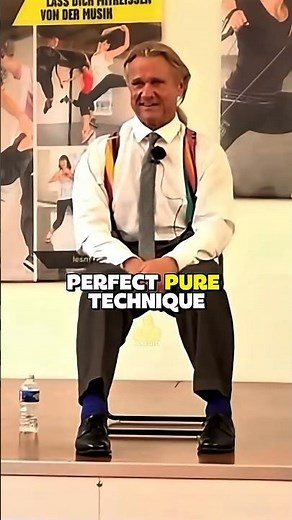 Tom Platz: Mastering Squats Through Perfect Form,Not Just Heavy Weight🏋🏽‍♂️🦵