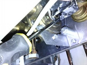 No hot tap water - fix diverter valve micro switch - combi boiler Worcester 28 cdi. DIY.