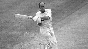 Former England captain Close dies aged 84