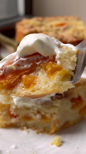 159K views · 1.7K reactions | New Recipe: Jammy fresh apricots, browned butter and a delicious brown sugar crumble all come together in this Cottage Cheese Cake. Serve this up for a new addition to weekend brunch or as a fresh, light, melt-in-your-mouth dessert. Find the recipe linked in the comment section! | Zestful Kitchen | Facebook