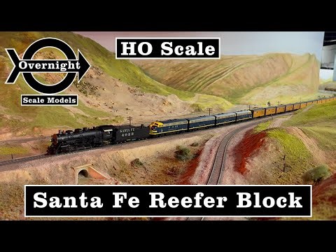 HO Scale ATSF 2-8-2 Mikado and F3 ABBA Reefer Block on Tehachapi Pass