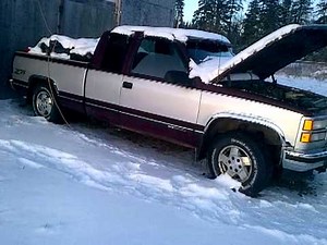 1994 GMC 1500 6.5L Diesel Cold Start!