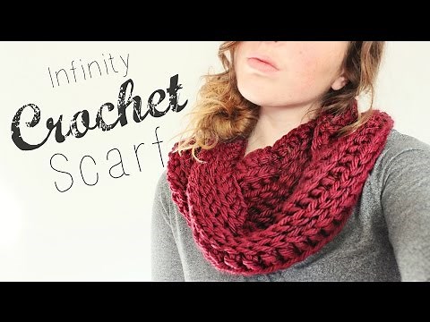 Crochet Infinity Scarf // Crochet Beginner // Veronica Marie