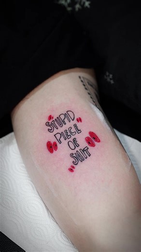 Shit 😍💯💕 !! _________________________ 🇹🇭Cool__ink ยินดีให้บริการ🇹🇭 ให้บริการแบบ Private ทีละคิวเท่านั้น _________________________ 👨🏻‍🎨 Tattooist : ช่างไอซ์ 👨🏻‍💻 instagram : cool__ink 👩🏻‍💼 Page : cool__ink 👩🏻‍🏫 line : @281ftkod . 🚂 จรัญสนิทวงค์ 53 MRT บางยี่ขัน ⏰ ศรีบำรุงเมือง อพาร์ทเม้นท์ 💽 จองคิวล่วงหน้าเท่านั้น _________________________ #สักลาย #สักมินิมอล #สักลายมินิมอล #ลายสัก #ลายสักมินิมอล ลายสักผู้หญิง ร้านสักจรัญ ร้านสักมินิมอล ร้านสัก ร้านสักกรุงเทพฯ ร้านสักกทม ร้าน