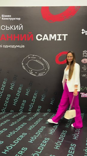 Відео користувача Apriori Architect (@apriori.architect) з композицією «original sound - Sasha Jade»