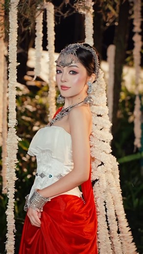 Simpal Kharel🌟 on Instagram: "one of my favorite looks I’ve done so far🙈❤️🌚 @simpal_kharel 🔺 🔺 🔺 🔺 🔺 🔺 🔺 🔺 🔺 🔺 #reels #reelsinstagram #reelitfeelit #reelkarofeelkaro #reelsvideo #explore #explorepage #viralreels #viralvideos #trending #trend #fyp #kajra [reels, reels instagram, explore, explore page, viral videos, viral reels, trending, trend, fyp, foryou, foryoupage]"