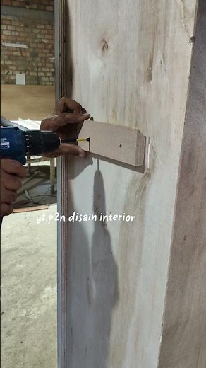 How to hang a cabinet using the French cleat method #frenchcleat #woodworkingideas #hangingcabinet
