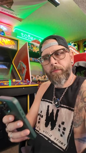 What is going ON in @fortnite this month?? It’s like… OVERLOAD. Simpsons, Stranger Things and now a full on DISNEYLAND MAP?? We gotta check this out. Join us tonight on Twitch @ toferaplays 7pm pt as we explore more and play with the community. #videogames #fortnite #simpsons #disneyland | Kristofer Adams