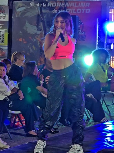 No tengo palabras🥹🧸🎶 Gracias por tanto🙏 Gracias a @fashion model panamá por la invitacion🙌 Los amoo💜 #pty #fyp #siemprejuntitos #fakebody #panama