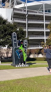 nickelodeon with the prank assist 😂 #houston #texans #nfl #slime #prank Lindy and Jlo | TORO