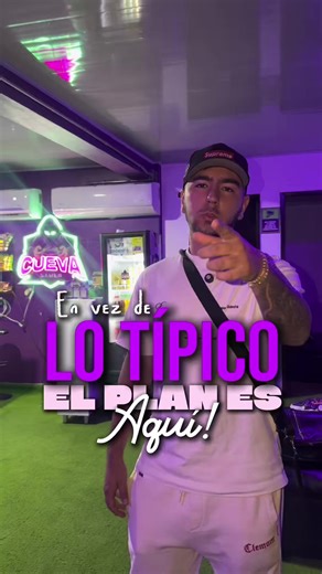 Bienvenido a La Cueva Gamer, el refugio donde la vida se pausa y el juego se enciende. Aquí rugen el Play 5, el Xbox Series X y la Nintendo Switch, listos para que armes retas, vibres con tus panas o te pierdas en mundos que no necesitan pasaporte. Ambiente brutal, precios que no te quitan vidas y horas infinitas de pura diversión. Entra, juega y deja que el tiempo se rinda. La Cueva Gamer, Palmira: tu escondite favorito para romperla en cada partida. 🔥🎮 #lacuevagamer #palmiragaming #gamerscol