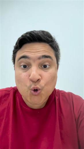 Marcelo Forte Bezerra on Instagram: "No ambiente profissional, o TDAH raramente aparece como “falta de vontade”. Ele aparece na dificuldade de concluir, na armadilha do hiperfoco, na distorção do tempo e na exaustão diante do que é repetitivo. Nada disso é falha de caráter. É funcionamento neurológico. Quando a gente entende como o cérebro opera, sai da culpa e começa a construir estratégias reais — no trabalho, na vida e na saúde mental. 🧠 Informação gera consciência. 💬 Consciência gera mudan