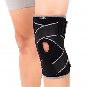 BraceUP Knee Brace with Side Stabilizers & Patella Gel Pads - Ultimate Knee Support for Knee Pain, Arthritis, and Patella Stabilization (S/M)