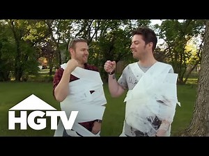 Bath Crashers: Water Balloon Challenge | HGTV