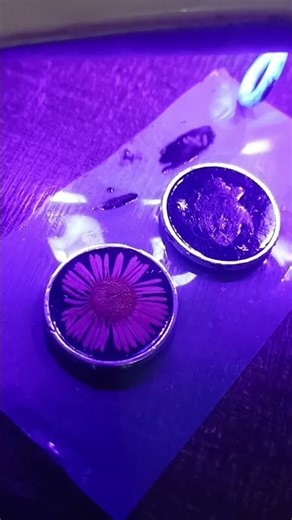 Most Beautiful Resin Ear Tops .. Client's demand fulfilled 💋🌸🎀