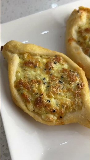 Cheese fataver | Lebanese cheese pie Fatayer recipe | Iftar recipe