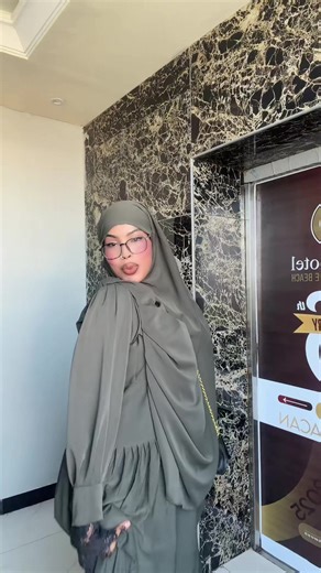 Luuzina Ciid Wanagsan Ka Dib Iftin Model