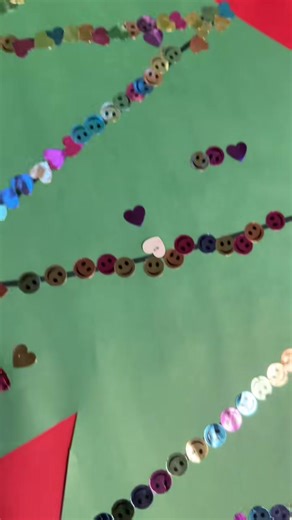 🌟 Synergize and Shine at our Fine Motor Center! 🎄👫 Our preschoolers team up to decorate the tree with stickers, enhancing their fine motor skills through teamwork and creativity. It's more than just beautifying - it's about collaboration, shared effort, and fine motor development. #FineMotorFun #TeamDecorate #PreschoolTeamwork #SynergizeCenter #PreschoolVibes #LearningIsFun #PreschoolTeacher | Preschool Vibes