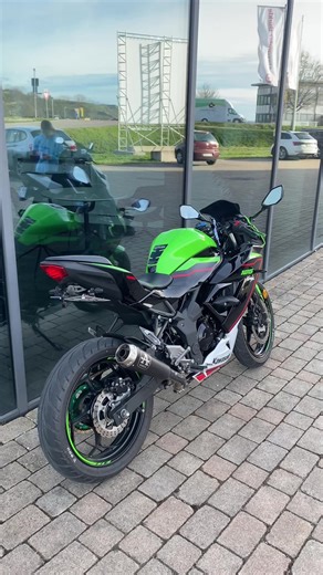 Kawasaki Ninja 125 - Best 125cc Bikes and Performance