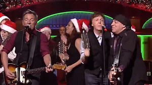 Bruce Springsteen, Paul McCartney Sing 'Santa Claus' on SNL