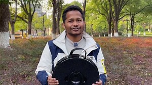 ALEVMOOM 2026 Upgraded XXL Collapsible Stool with Cushion & Bag, Higher 23.2" Heavy Duty Telescoping Stool Max Load 1000 lbs, Portable Retractable Folding Seat Chair for Camping Travel