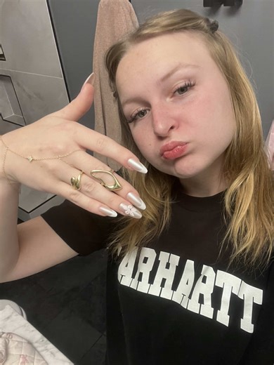 first 10 min vid ! #asmr #personalattention #tryingnewtriggers #makeupasmr #fridaynightout